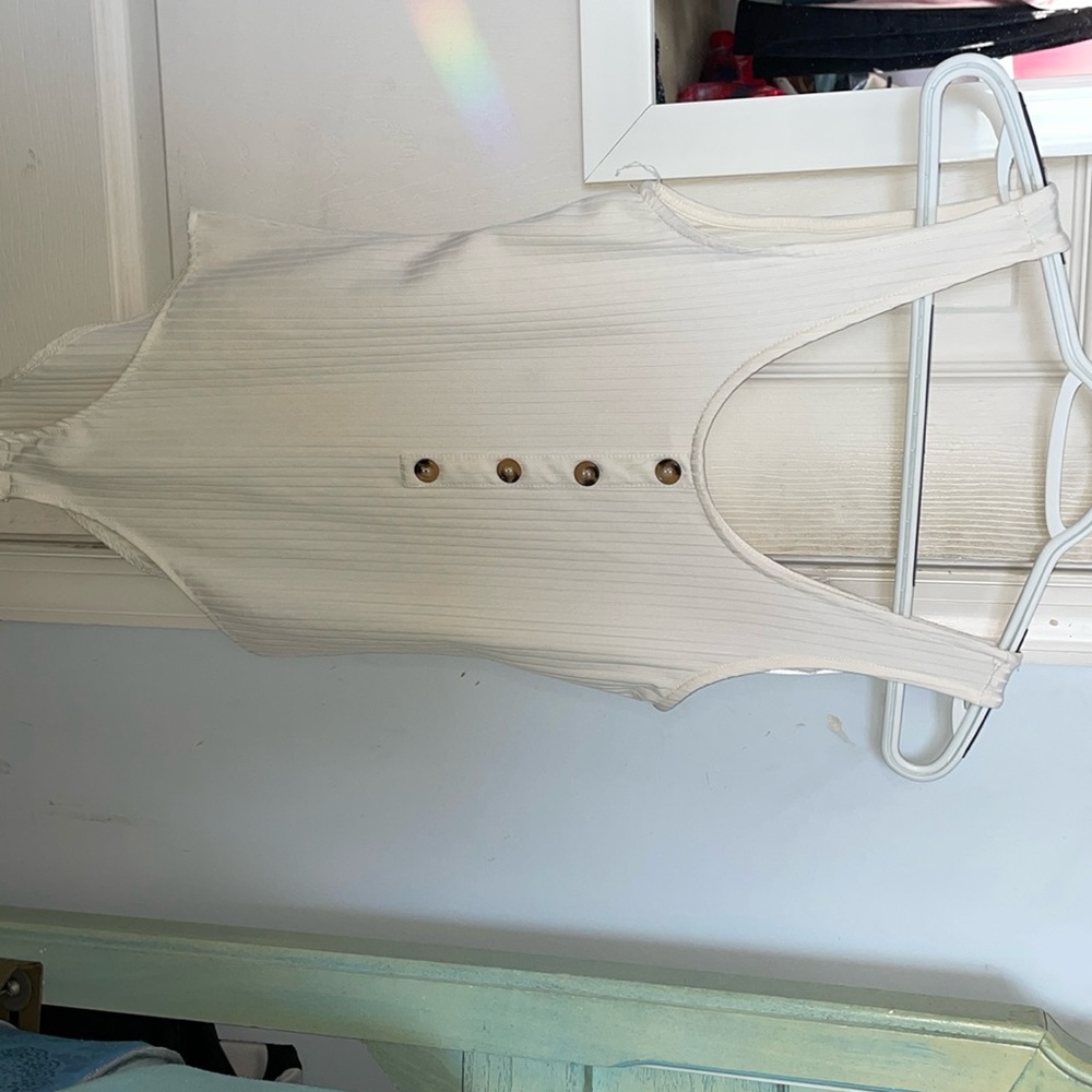 H&M Offwhite/Cream Body Suit